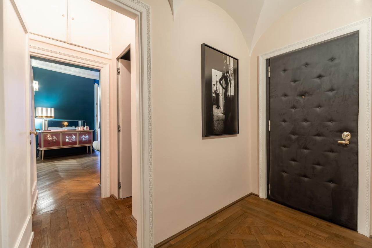 Chic And Style In Historical Via Giulia Apartman Róma Kültér fotó