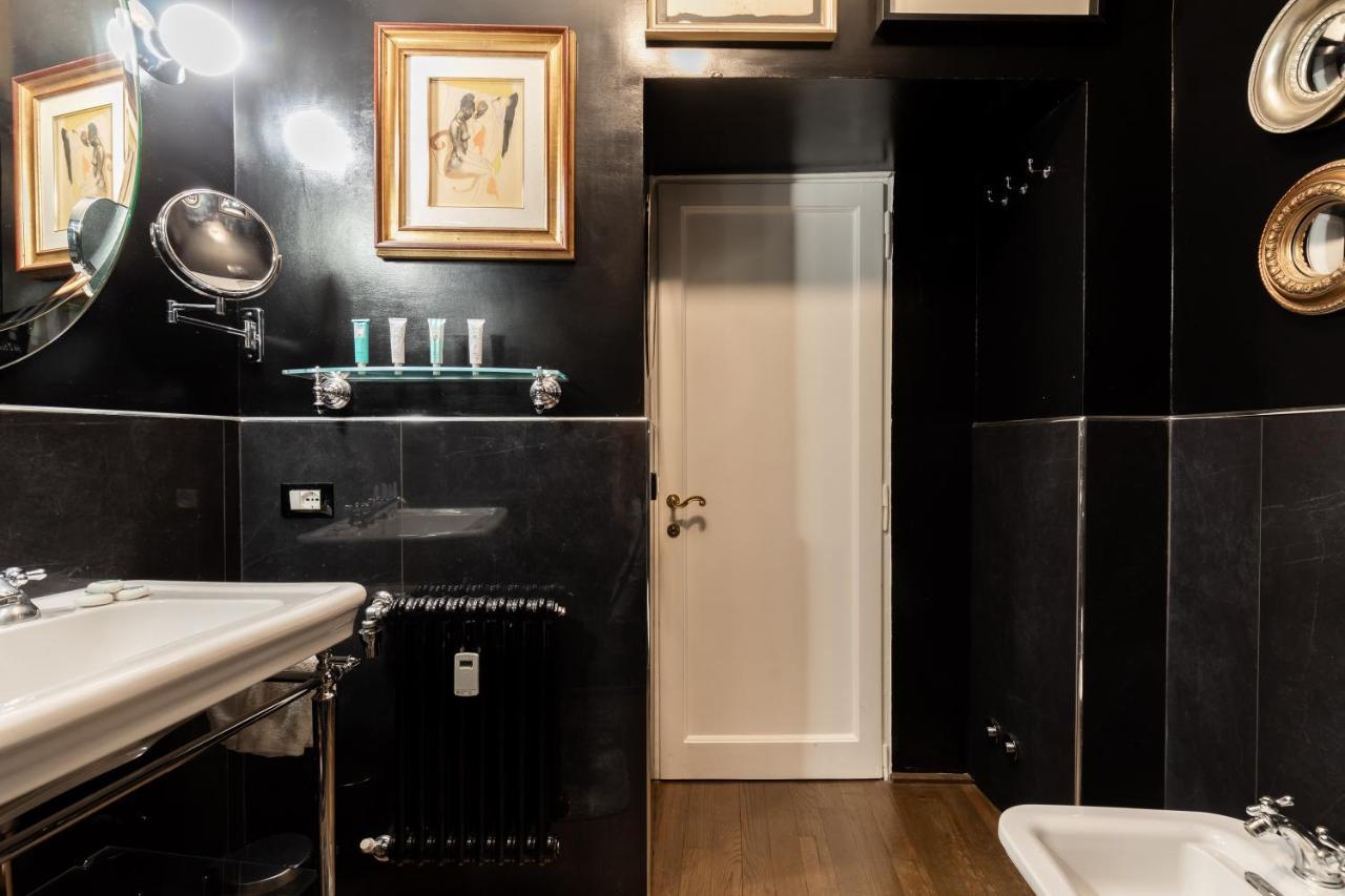 Chic And Style In Historical Via Giulia Apartman Róma Kültér fotó