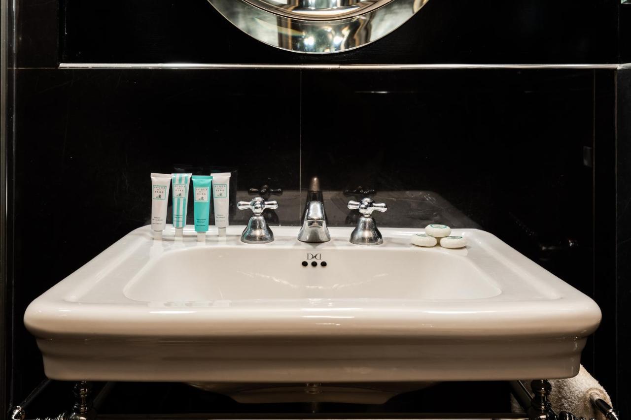 Chic And Style In Historical Via Giulia Apartman Róma Kültér fotó