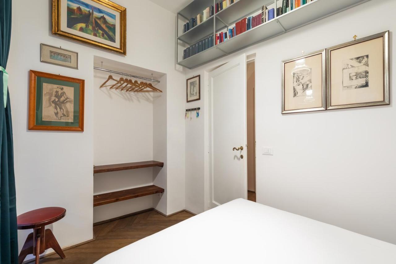 Chic And Style In Historical Via Giulia Apartman Róma Kültér fotó
