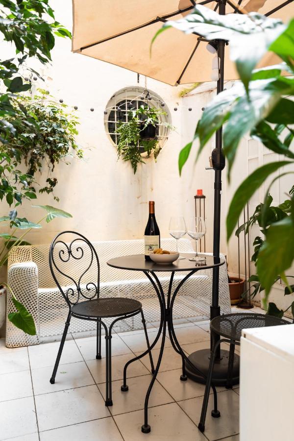 Chic And Style In Historical Via Giulia Apartman Róma Kültér fotó
